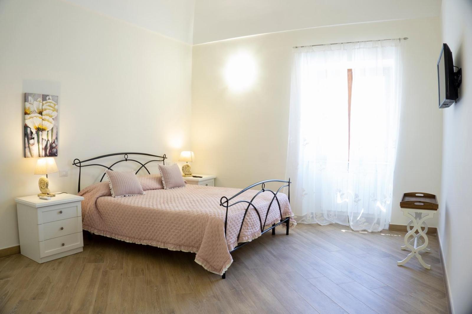 Appartamento In Villa Ariel Віко-Екуенсе Екстер'єр фото